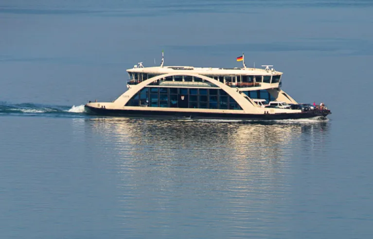 Ferry sur le lac de Constance de Meersburg à Constance